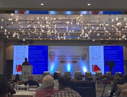 Stage and audience at the Investors Summit with Norwegian Companies